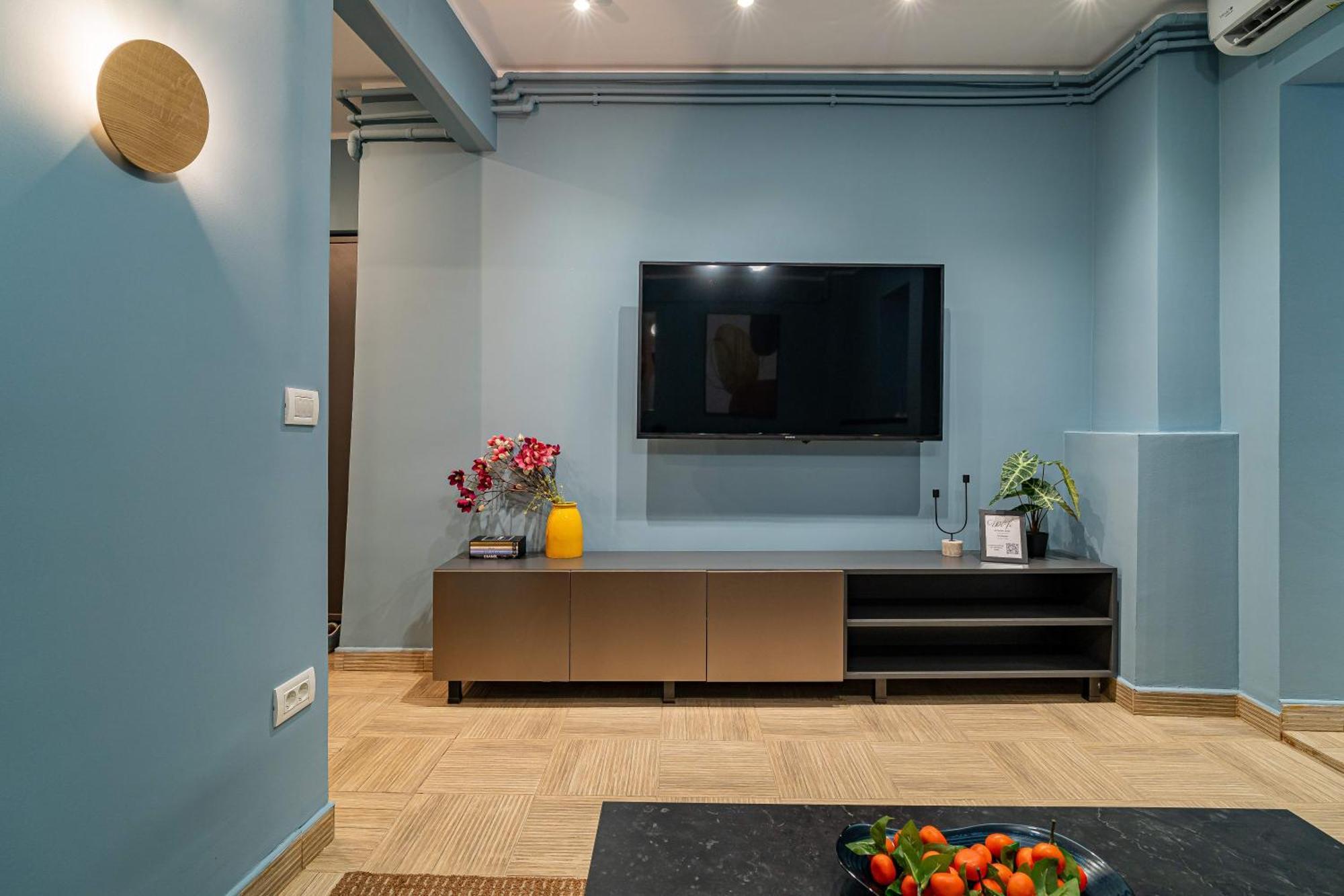 Celestial Azure - Tranquil 1Br In Piata Universitatii Bucarest Extérieur photo