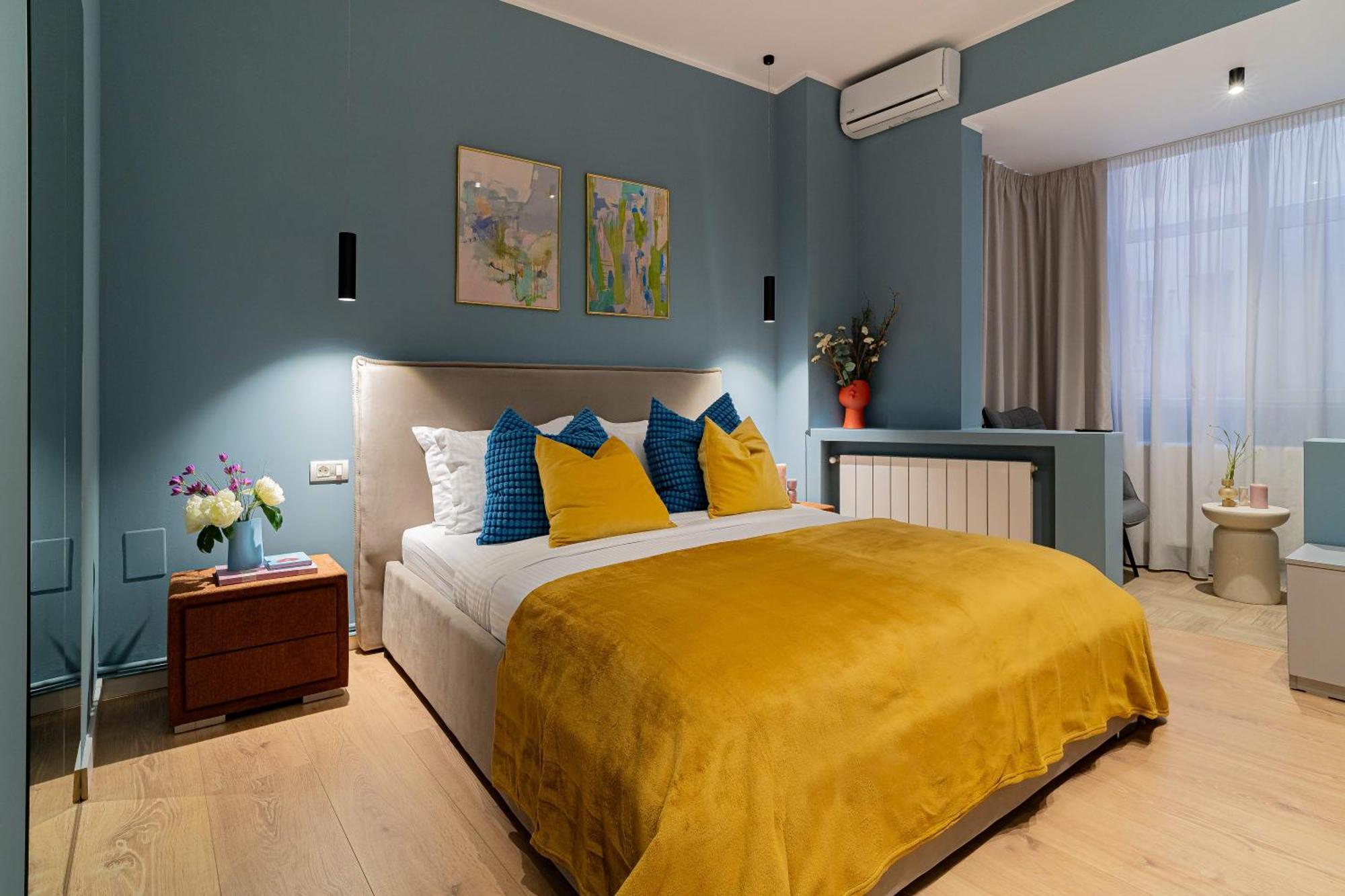 Celestial Azure - Tranquil 1Br In Piata Universitatii Bucarest Extérieur photo